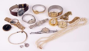 A Selection of Wristwatches including a SMITHS Imperial 9ct gold cased wristwatch (32.7mm case)