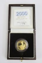 A Royal Mint 2000 1/4oz Britannia £25 Gold Proof Coin, 8.513g 99.9%. Boxed with COA no. 175.