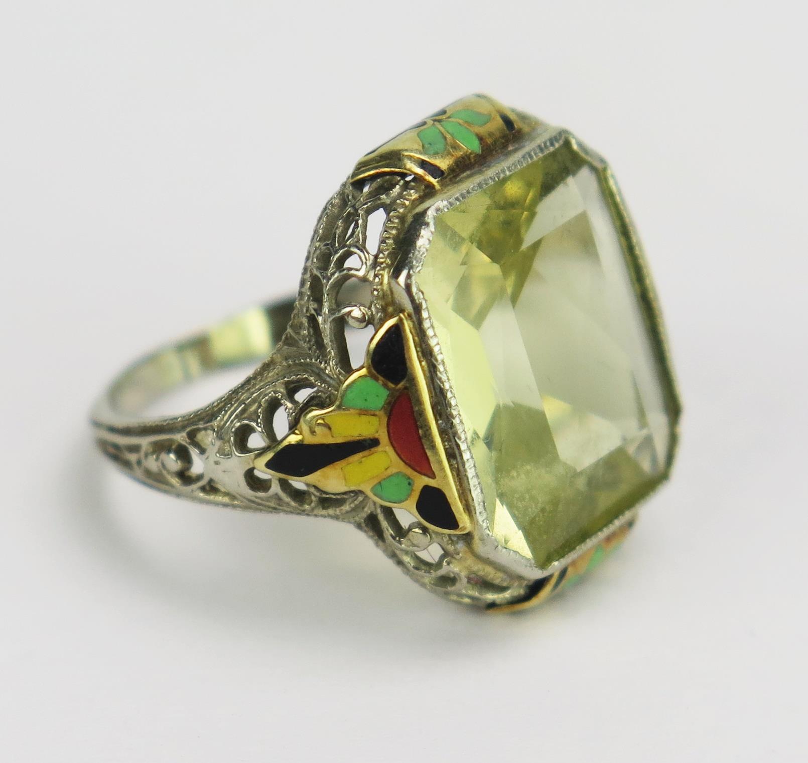 A White Gold, Citrine and Enamel Ring in an ornate pierced setting, 13.3x11.8mm stone, size H, - Bild 2 aus 2