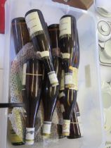 Thirteen bottles of assorted German and French table wines, (13).