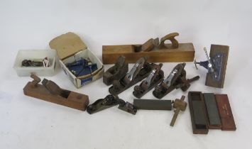 Collection of Wood Planes and other woodworking tools including Stanley No. 4, No. 3, No.5, Shoulder