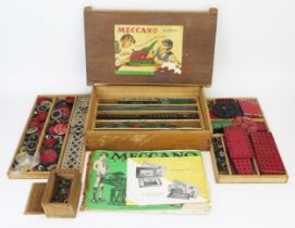 Meccano Set In Wooden Box with Segmented Trays (with instructions) and SEL fretwork kit