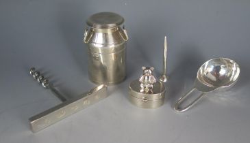 A collection of silver novelty wares, various maker and dates includes golf tee, corkscrew, pill box