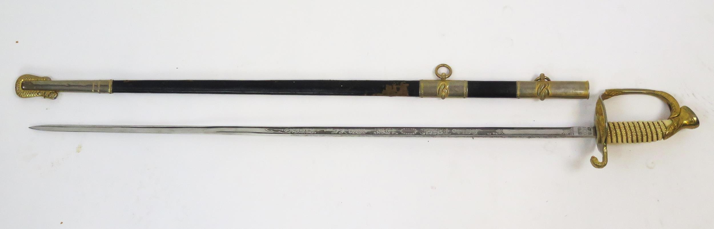 A Spanish reproduction American Civil War style naval officers sword with 78cm etched and fullered - Image 3 of 4