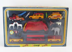 Corgi 48 Pinder Jean Richard Circus Set with Land Rover, Berliet, Chevy Van etc. - appears