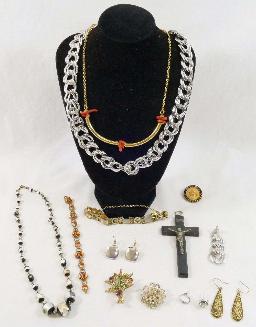 Assorted 20th century costume jewellery and other items housed in a 19th century rosewood