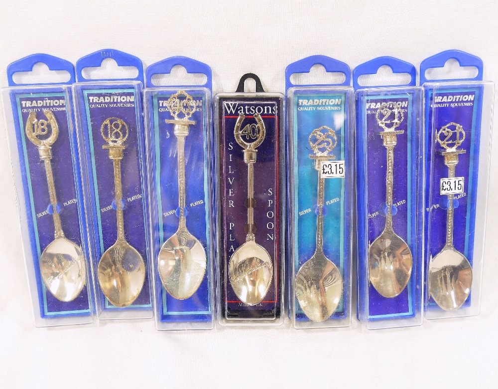 Over sixty silver plated souvenir and commemorative spoons, in original boxes, including Bognor - Image 3 of 3