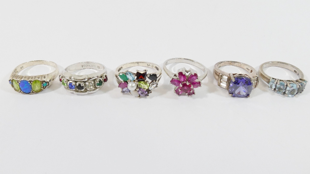 Sixteen modern gem-set rings, ten stamped '925', one stamped 'sterling', one stamped 'silver', three - Image 3 of 5