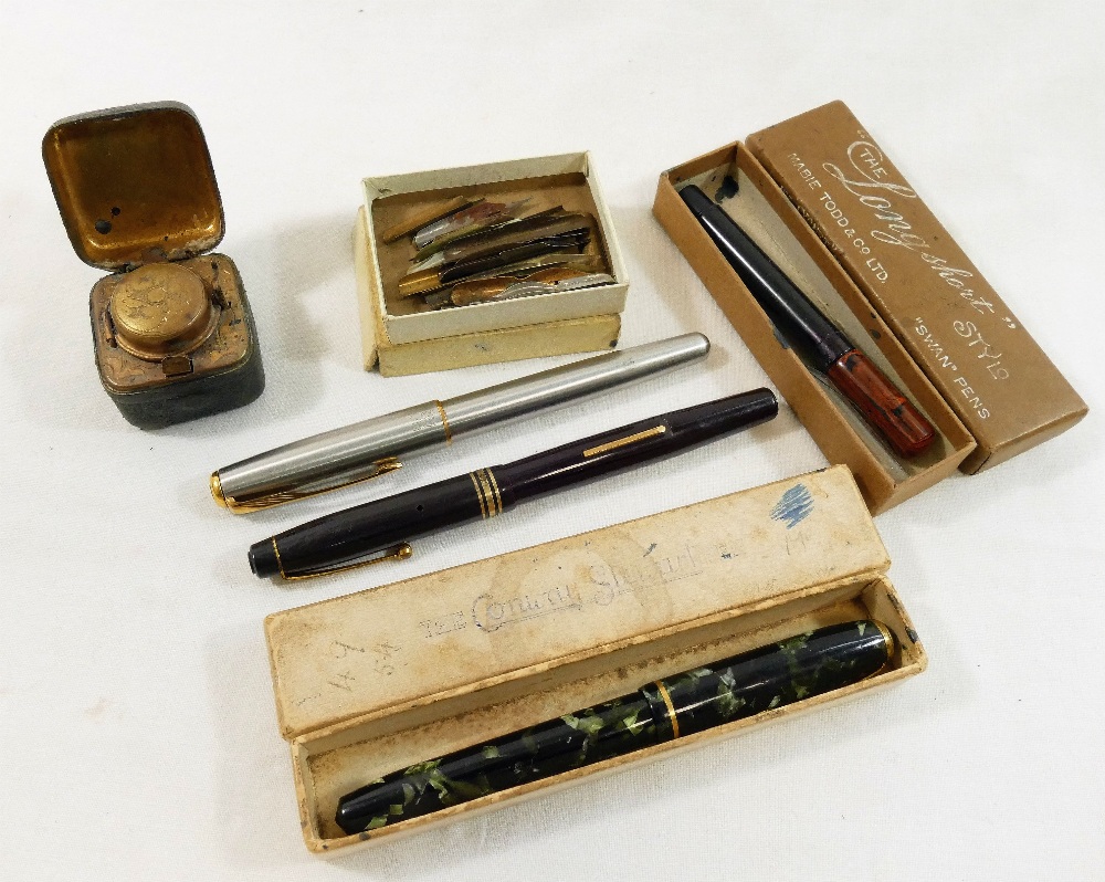 A Conway Stewart Fountain pen, with lever fill action, green marbled case and '14 CT GOLD' nib, with - Image 3 of 3