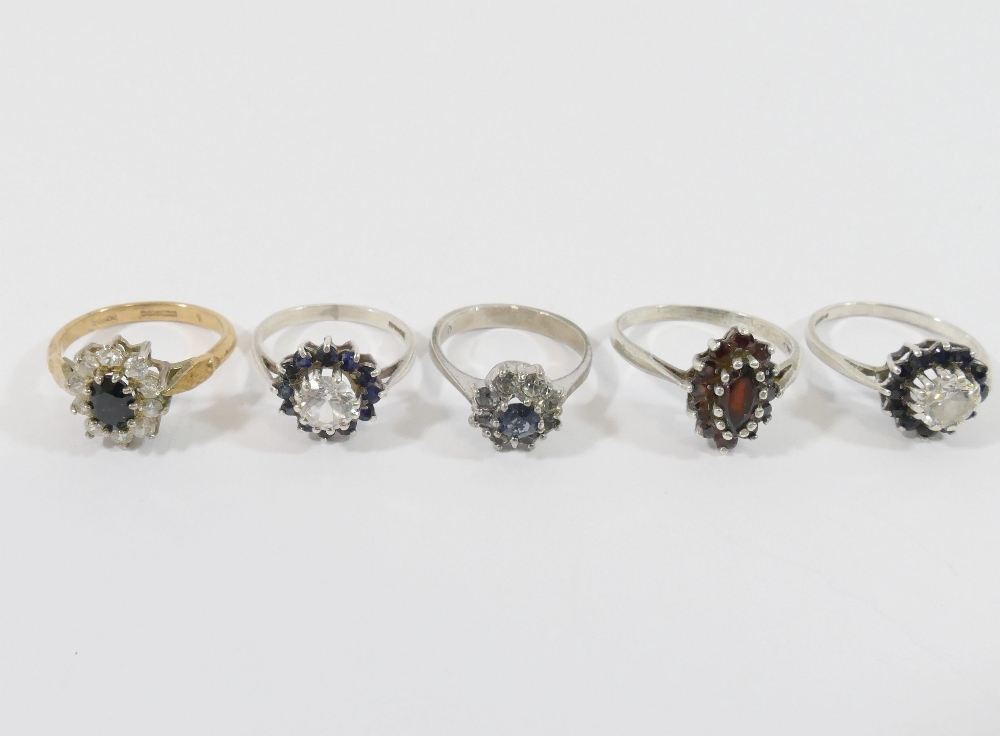 Sixteen modern gem-set rings, ten stamped '925', one stamped 'sterling', one stamped 'silver', three - Image 5 of 5