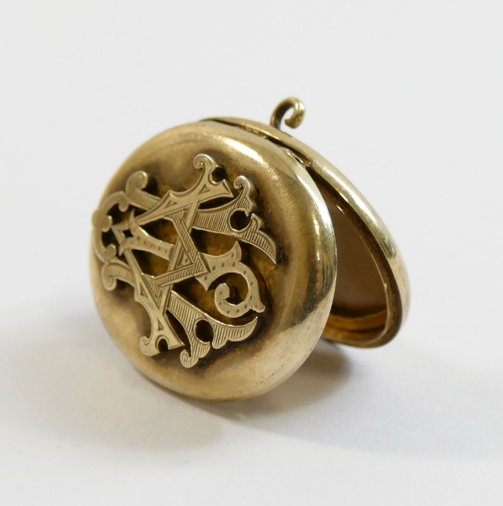 A large Victorian gold plated oval locket brooch with raised intertwined initials to the front, 3. - Image 4 of 10