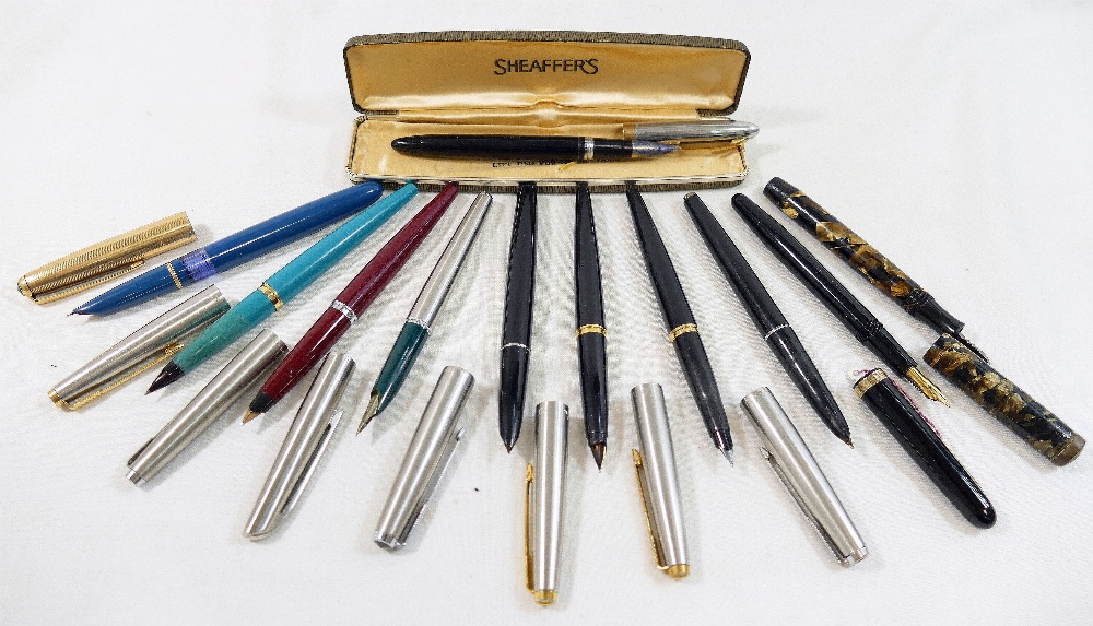 Six Parker fountain pens and five others comprised of Onato, Omas, Mentmore, a cased Sheaffer and - Image 4 of 4