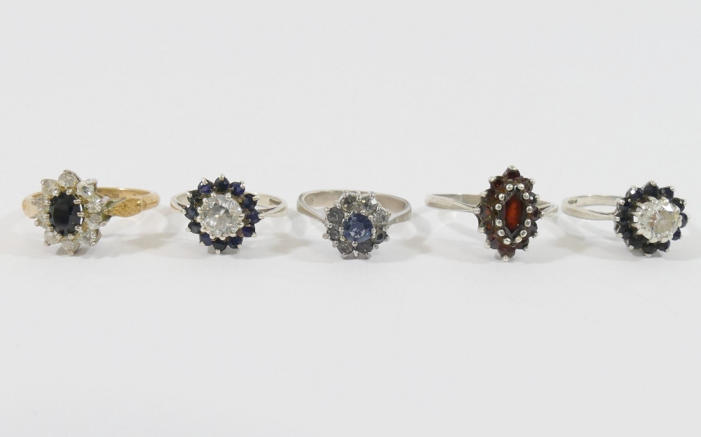 Sixteen modern gem-set rings, ten stamped '925', one stamped 'sterling', one stamped 'silver', three - Image 4 of 5