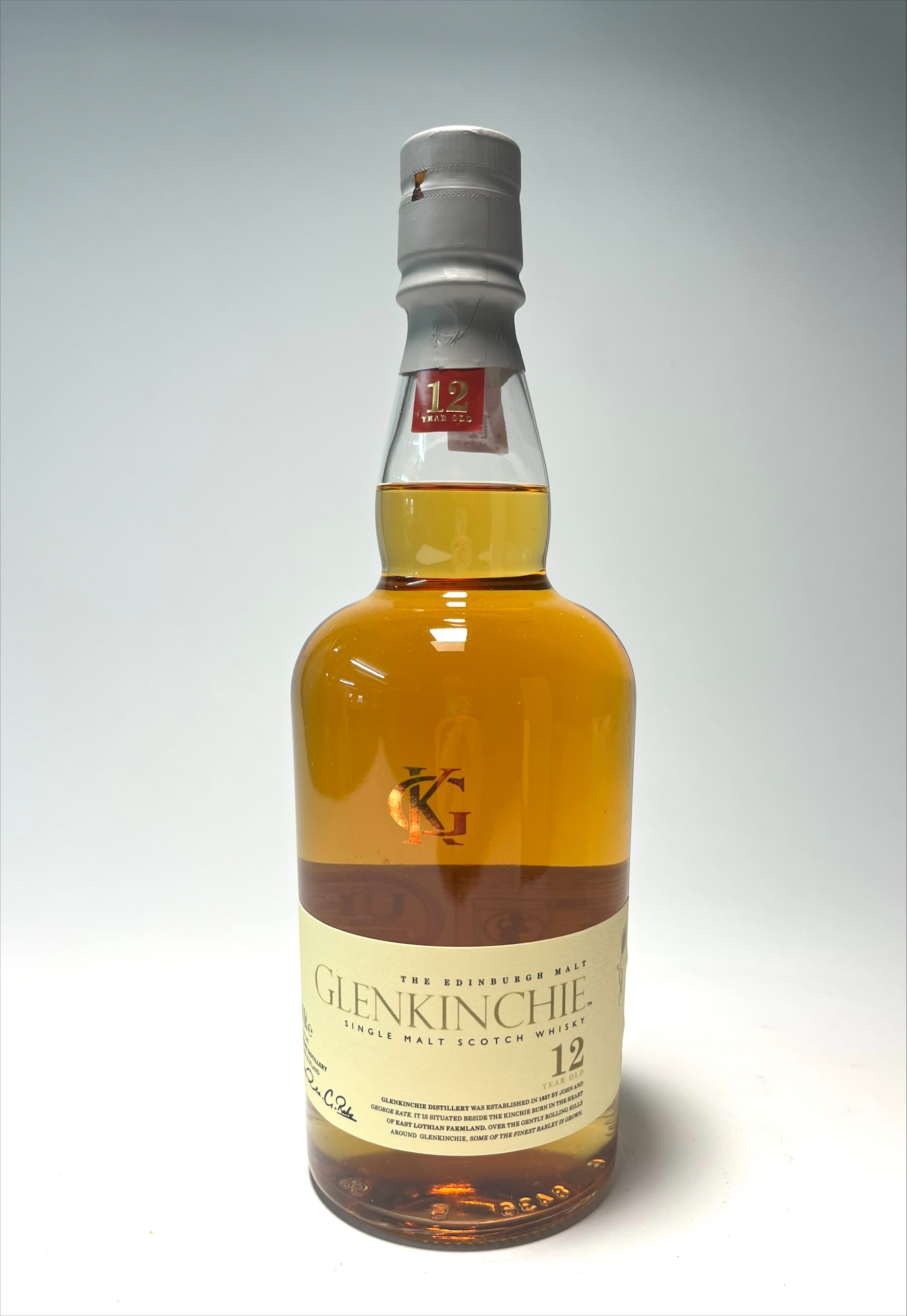 A bottle of The Edinburgh Malt Glenkinchie Single Malt Scotch Whisky, aged 12 years, distilled at - Image 2 of 2
