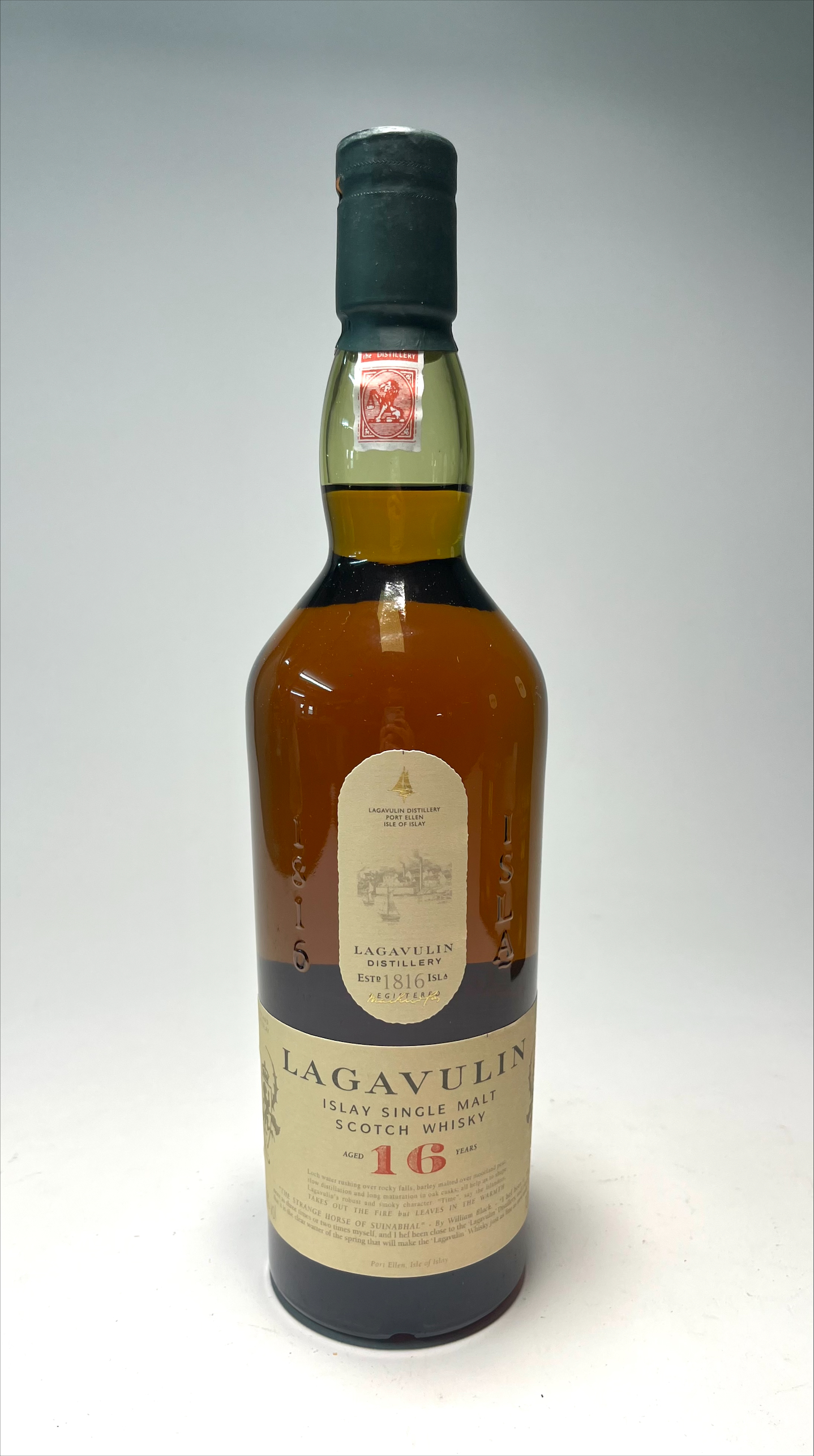 A bottle of Lagavulin Islay Single Malt Scotch Whisky (Lagavulin Distillery est. 1816), aged 16 - Image 2 of 2