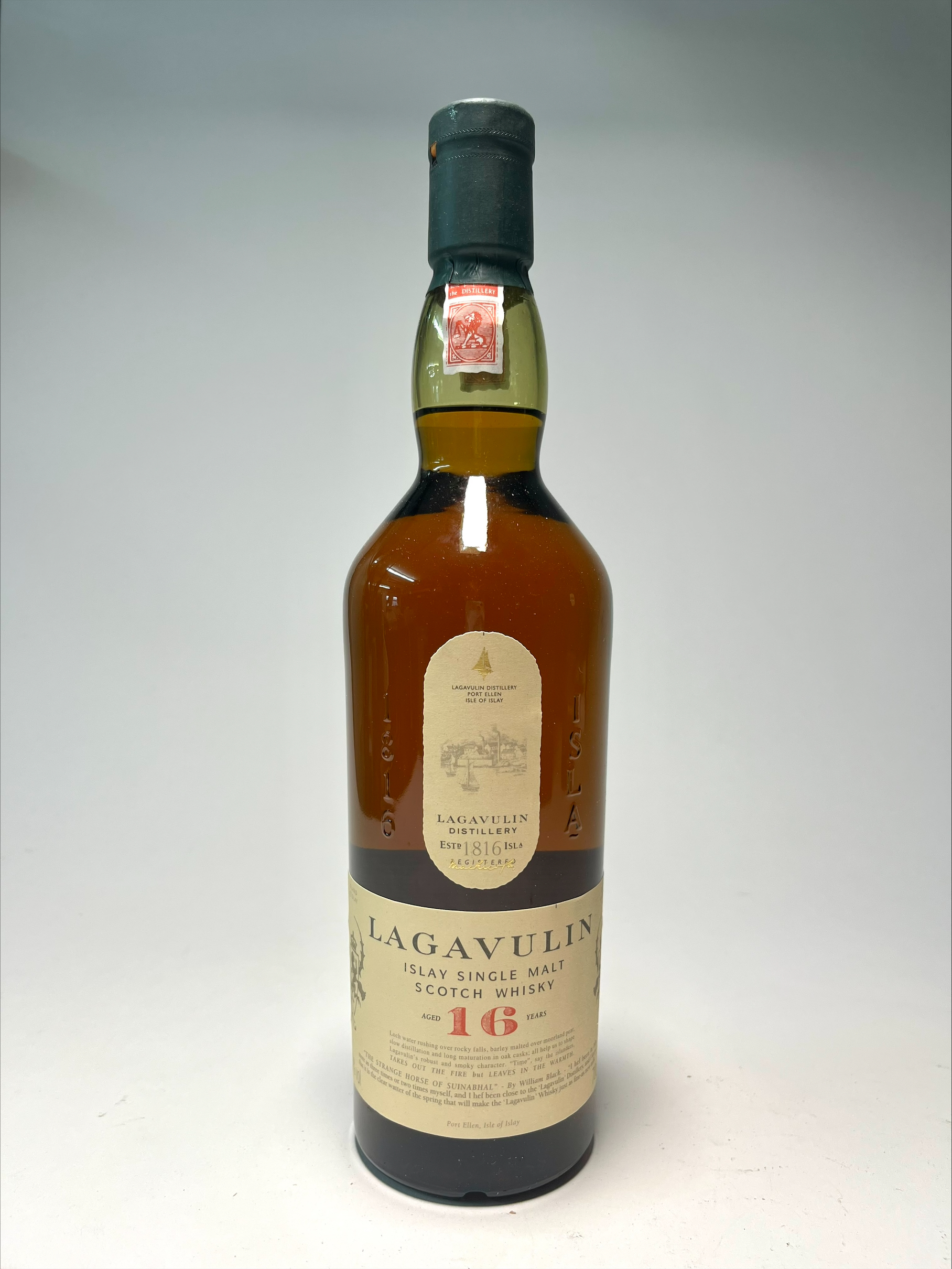 A bottle of Lagavulin Islay Single Malt Scotch Whisky (Lagavulin Distillery est. 1816), aged 16 - Image 2 of 2