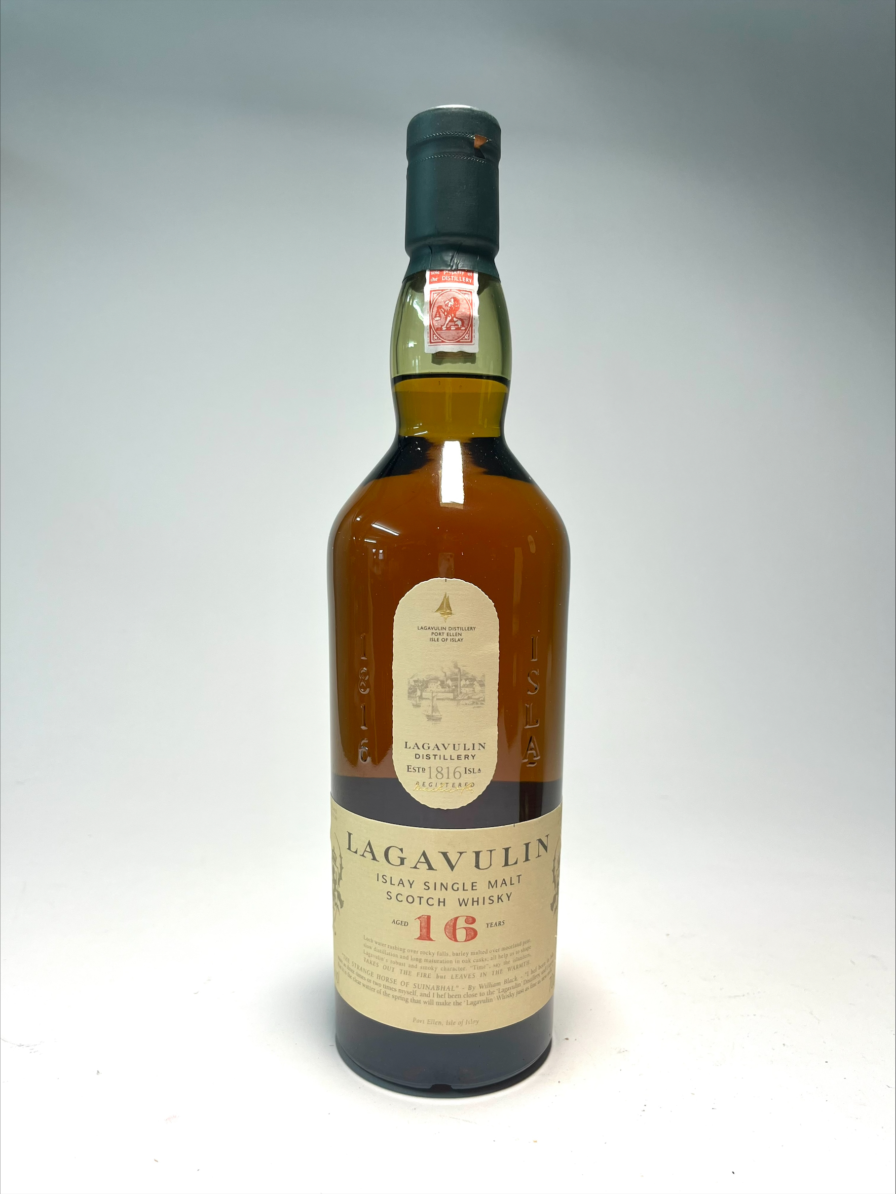 A bottle of Lagavulin Islay Single Malt Scotch Whisky (Lagavulin Distillery est. 1816), aged 16 - Image 2 of 2