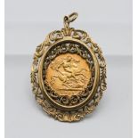 Antique 9ct gold 1909 Edward VII half sovereign pendant with chain