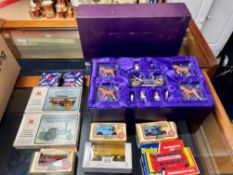 A mixed collection of diecast models including Days Gone, Dinky, EFE models also Corgi Golden