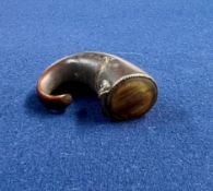 A 19th century 'snuff mull', approx length 4cm.
