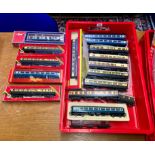 Collection of Hornby model railway 00 gauge, carriages, restaurant cars, Royal Mail carriages, first