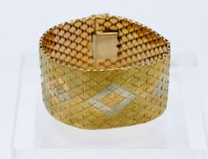 An 18ct multi coloured gold woven Venetian honeycomb pattern cuff bracelet, diamond textured