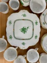 Herend porcelain Chinese bouquet Apponyi pattern. 28 piece tea/coffee part service.