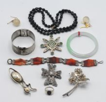 A jade style bangle, jet style and other dress jewellery