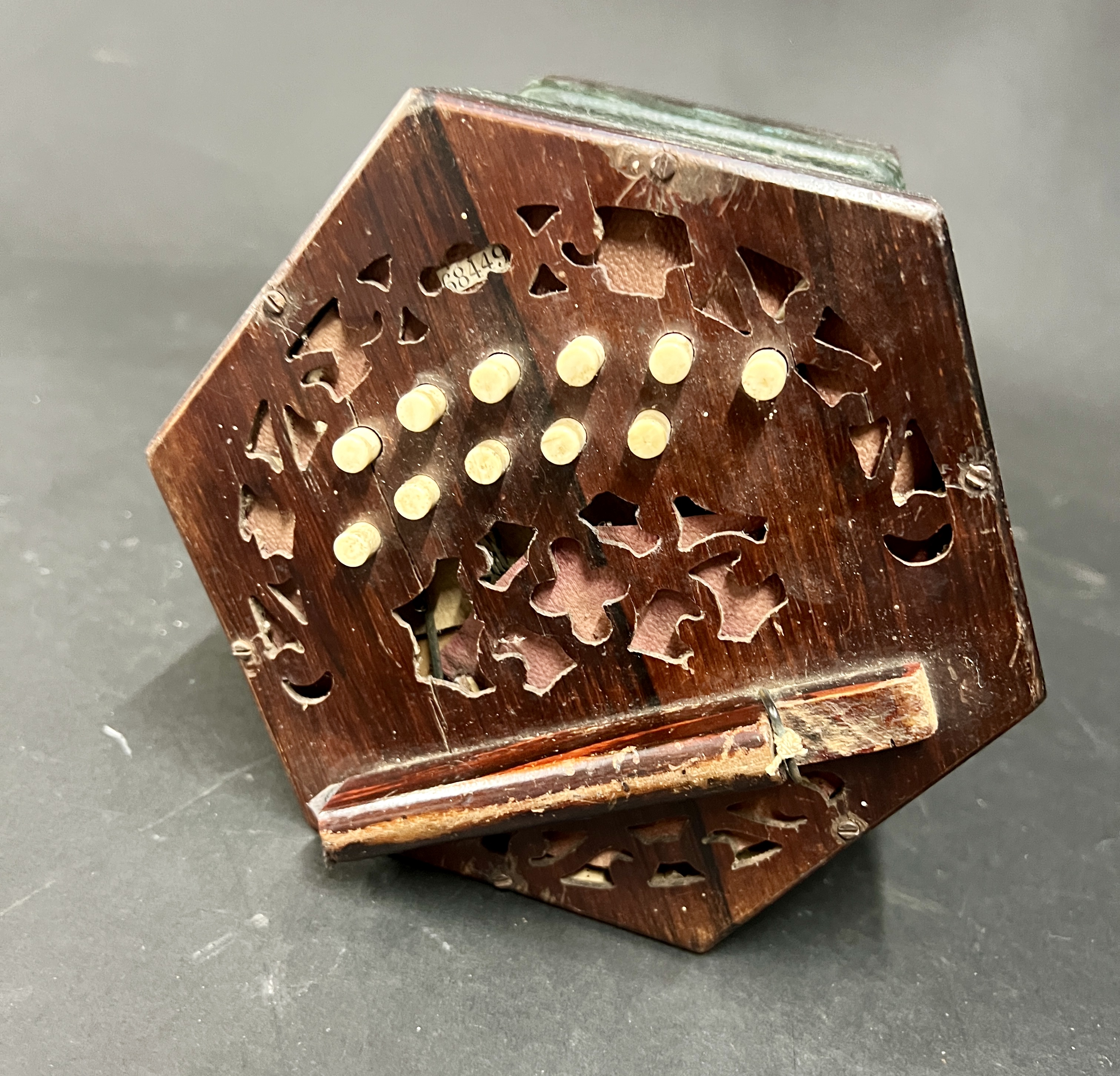 A Victorian concertina, 22 buttons. - Image 2 of 2