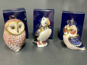 Royal Crown Derby, 'Barn Owl' gold stopper, 'Puffin' gold stopper and 'Tawny Owl' gold stopper,