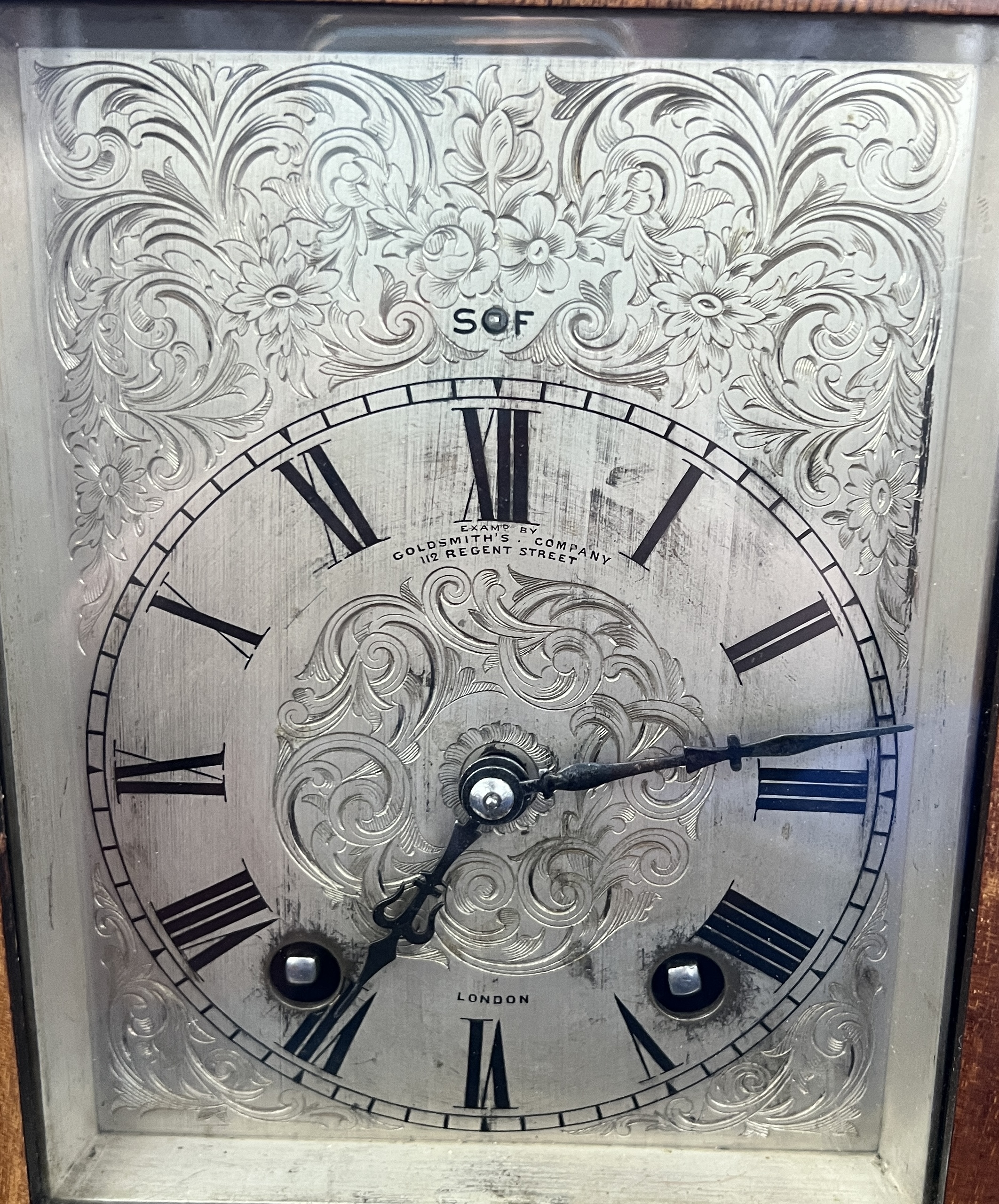 A Victorian architectural wood cased mantel clock. The dial inscribed Goldsmiths Company London. - Image 2 of 2