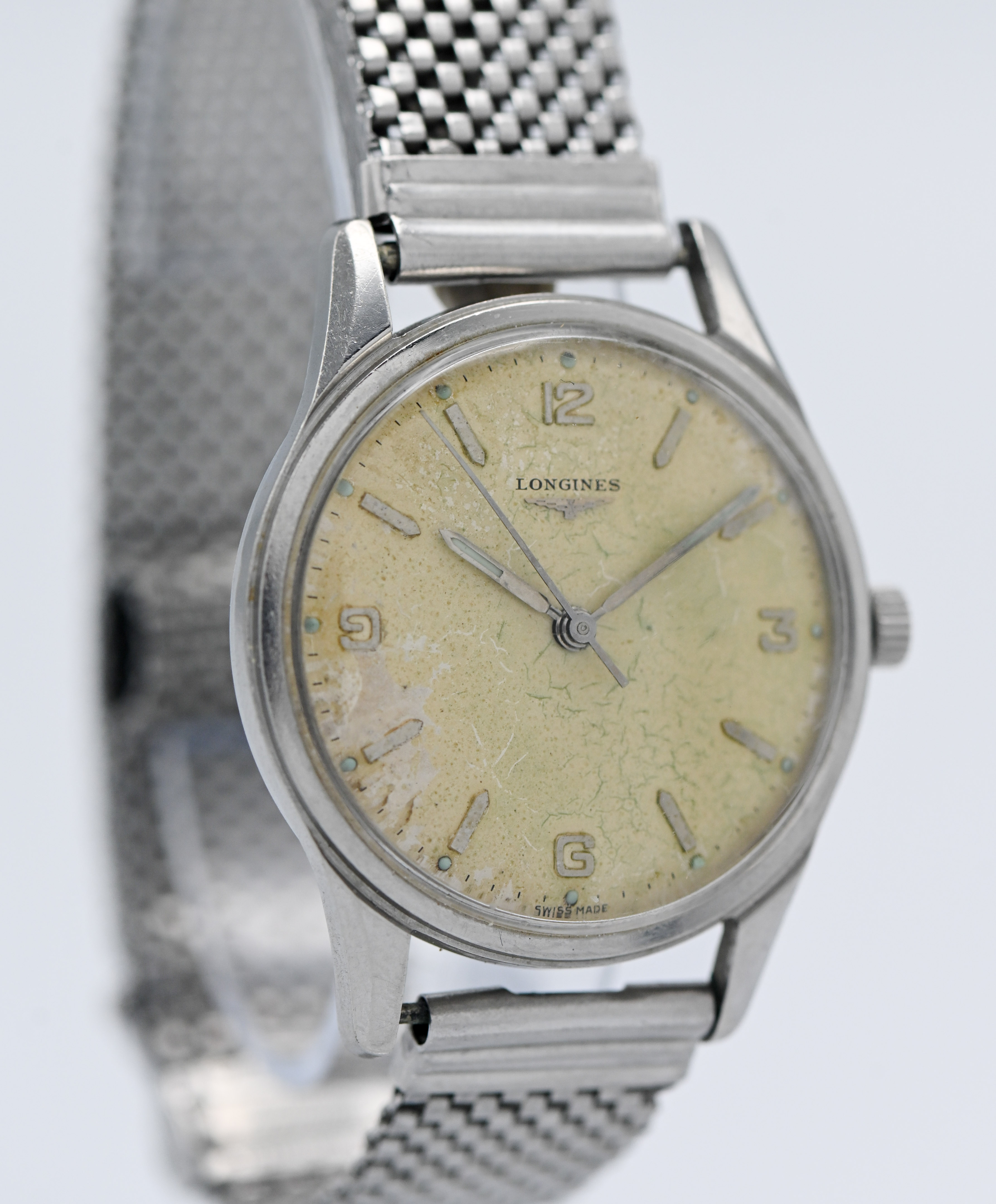 Longines, a gents stainless steel automatic wristwatch, backplate numbers 977,6995 1, movement