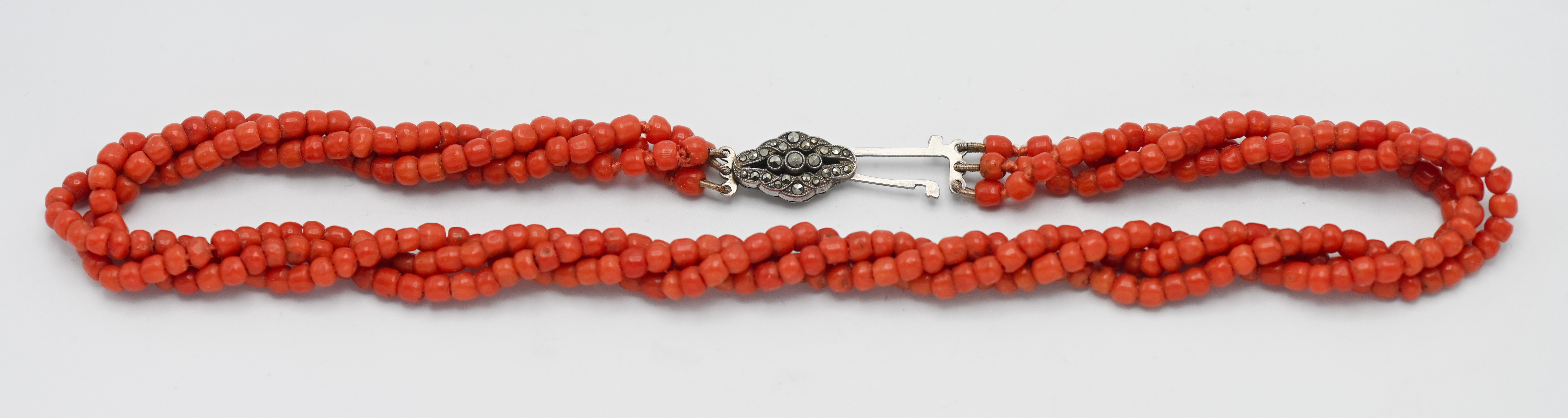 A coral necklace.