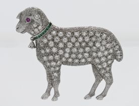 A superb and rare platinum and diamond brooch in a form of a Sheep, length approx. 40mm, height