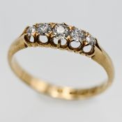 An 18ct yellow gold five stone diamond ring, size O/P.