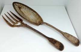 A George III silver fish slice and fork, with pierced decoration, hallmarked London 1802, silver