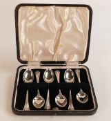 A boxed set of hallmarked Silver spoons, 85.1g.
