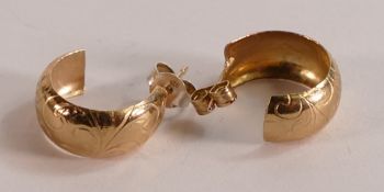 pair 9ct gold earrings, 1g.