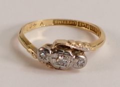 18ct gold platinum three stone diamond ring, ring size I,2.5g.