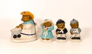 Wade bear figures to include Mummy and baby, Boy bear in 2 various colorways and girl bear. This was