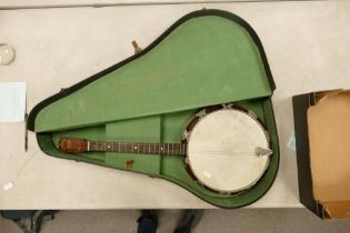 George Houghton & Sons Melody Junior Banjo Ukelele in Case