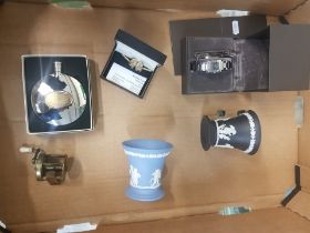 A mixed collection of items to include two ladies Gucci Watches, delvey boxed hip flask, pair of