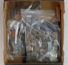 Group of UK coins including various crowns, coin set, 1/2p & 1p UNC unopened bank rolls, pre decimal