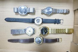 A collection of gents vintage watches in ticking order including Ruble, Delvina, Buren, Seiko 5,