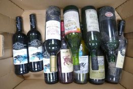 A collection of Vintage Wines to include Lindermans Cab Sav, 2012 Grand Chai Bordeau etc (11)