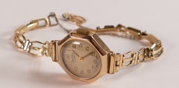 9ct gold ladies watch with 9ct gold bracelet, gross weight 12.5g.