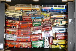 A collection of loose Budgie, Corgi, Dinky & Similar Modell Buses and coaches including Atlanteam