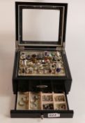 A large collection of 925 Silver jewellery to include earrings, & rings etc