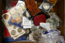 Tray containing a large quantity of UK mint coins including crowns & coin sets, together with
