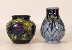 Moorcroft small finch and berry vase together with Peacock parade vase. Height of tallest 9.5cm.
